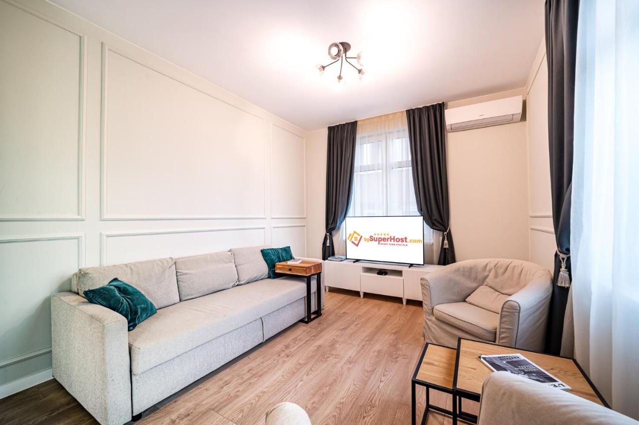 Smart Central Apartment Varna Esterno foto