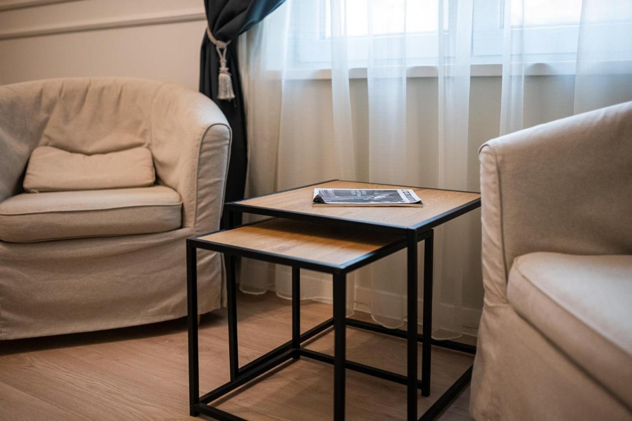 Smart Central Apartment Varna Esterno foto